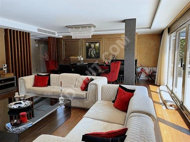 BAHÇEŞEHİR YONCAPARK VİLLADA HEMEN TESLİM MÜSTAKİL HAVUZLU VİLLA