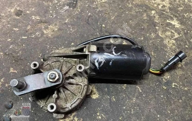 BMC MEGASTAR windshield wiper motor (original) used