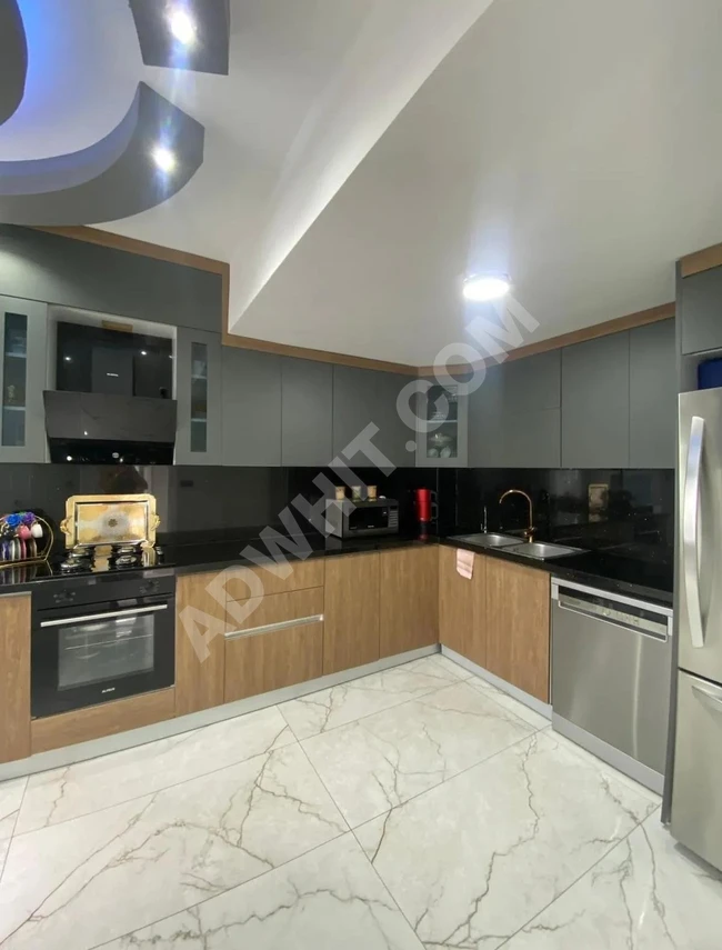 Celaliye Merkez'de Satılık Ultra Lüx 4 Katlı Bina