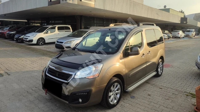 2018 Peugeot Partner Tepee 1.6 120 HP BlueHDI Zenith CAM TAVAN