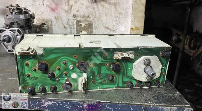 PEUGEOT J9 full speedometer (original) used