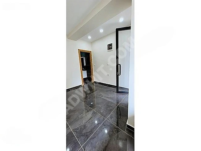 UZEMAR'DAN/KÜÇÜKÇEKMECE/KARTALTEPE/KİRALIK (E-5 Yanı)DÜKKAN