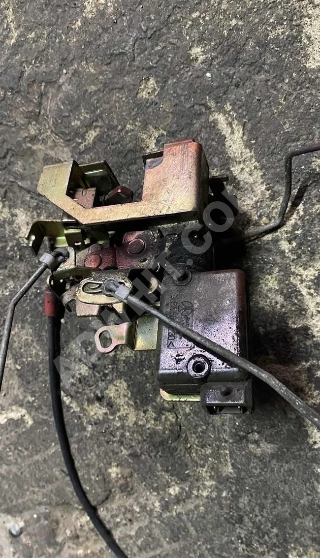 RENAULT MASTER 2 complete trunk lock (original) used