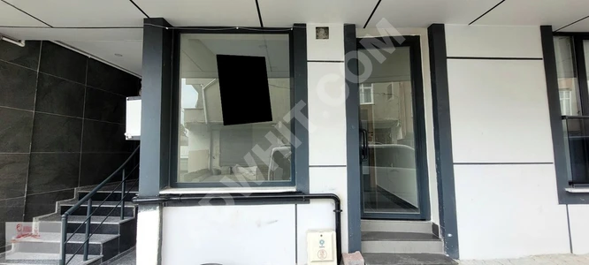 UZEMAR'DAN/KÜÇÜKÇEKMECE/KARTALTEPE/KİRALIK (E-5 Yanı)DÜKKAN