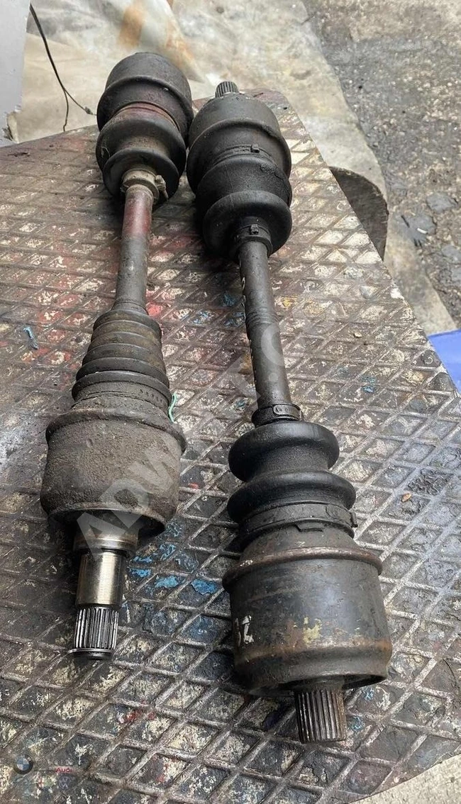 MERCEDES W115/W126 rear axle assembly (original) used