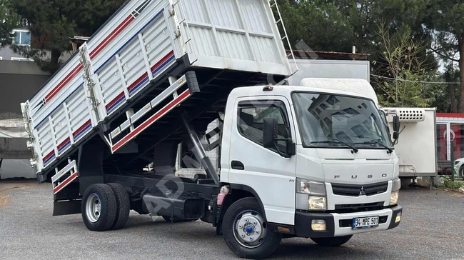 شاحنة قلابة MITSUBISHI B75 موديل 2013 نظيفة جداً