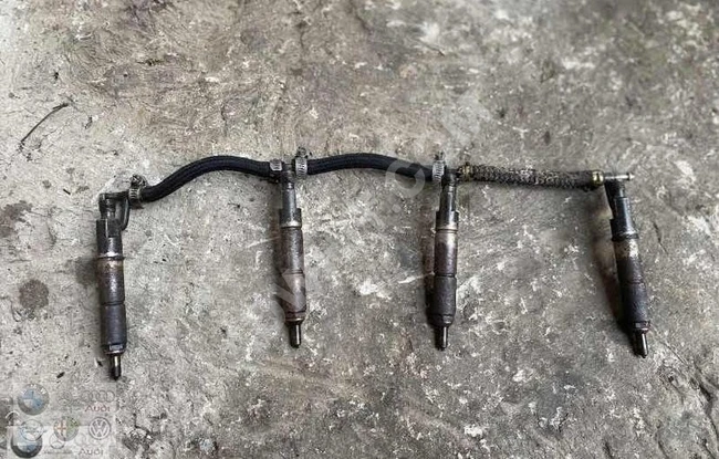 MITSUBISHI FE449 injector set (original) used