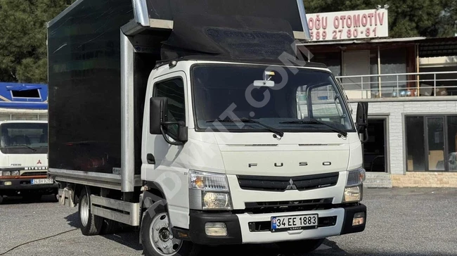 MITSUBISHI B35 truck, model 2016, with furniture box, has run 253,000 km.