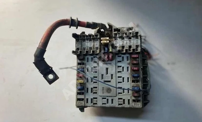 FIAT PALIO/ALBEA fuse box (original) used