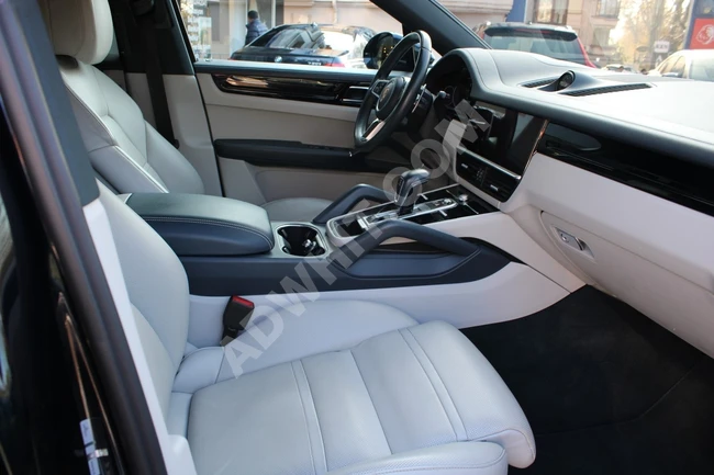 FLORYA RENT A CAR 2023 MERCEDES SL 43 AMG