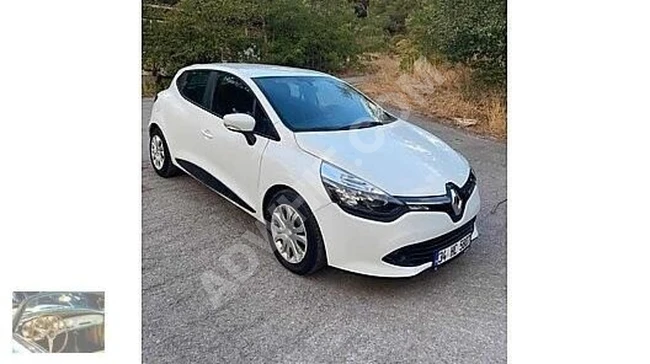 RENAULT CLIO car, 2014 model, clean