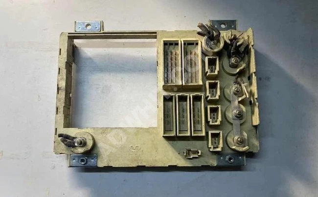 MAN TGA/TGS NEOPLAN علبة فيوزات (أصلي) 81254446074