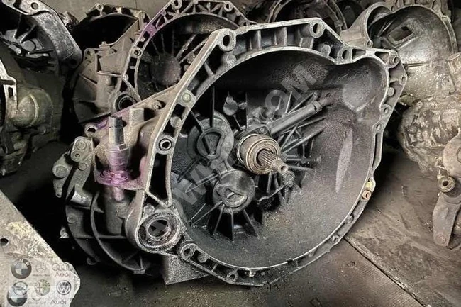 RENAULT MASTER/TRAFİC جيربوكس كامل (أصلي) مستعمل