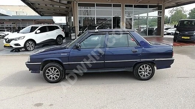 RENAULT FAIRWAY 1.6 car, model 1994: Half of the amount in cash and the other half in installments.