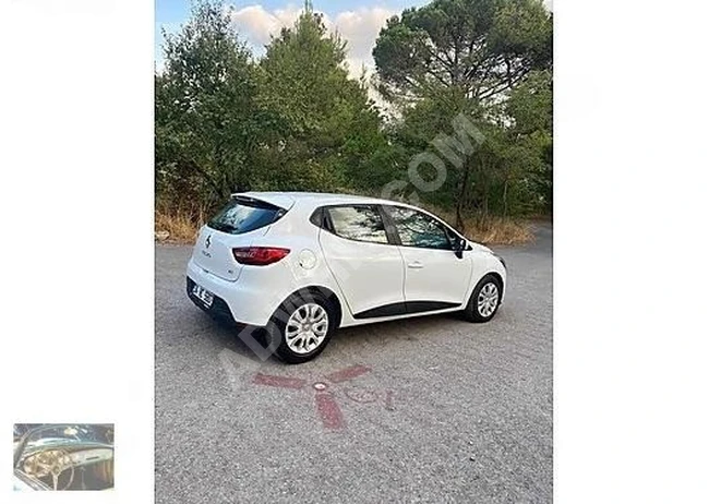 RENAULT CLIO car, 2014 model, clean