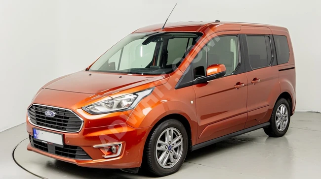 سيارة Ford Tourneo Connect 1.5EcoBlue بقوة 120 حصان تيتانيوم أوتوماتيك