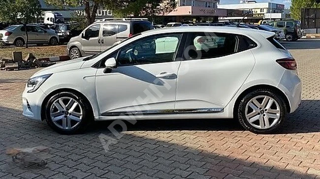 RENAULT CLIO 1.0 TCE TOUCH, 2021 model - Automatic