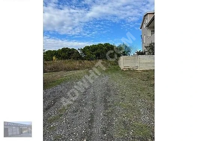 KAMİLOBADA SATILIK 2 ADET ARSA 660 MT