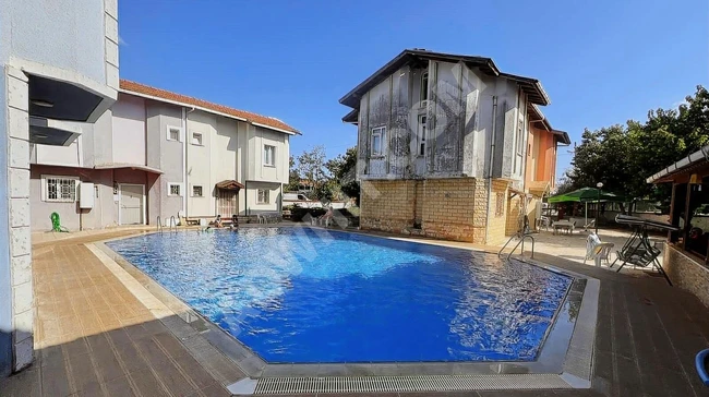 SİTE İÇİ SATILIK YÖNETİMLİ HAVUZLU KÖŞE VİLLA "ARDAHAN EMLAK"