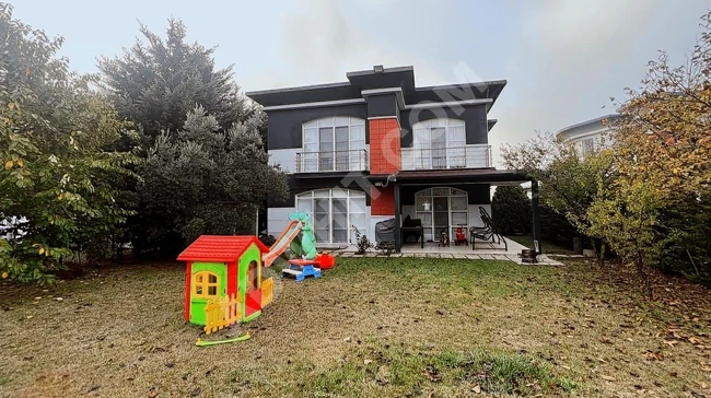 STARLİFE SİTE İÇİ BÜYÜK TİP SATILIK VİLLA