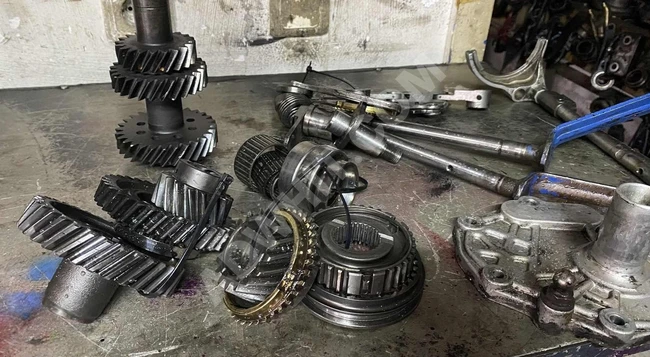 MİTSUBİSHİ L300/H100 ŞANZIMAN PARÇALARI KOMPLE (ORJİNAL) ÇIKMA