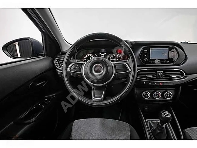 FIAT EGEA 1.4 FIRE EASY car, 2023 model, with 20% value-added tax and 48,000 km mileage.
