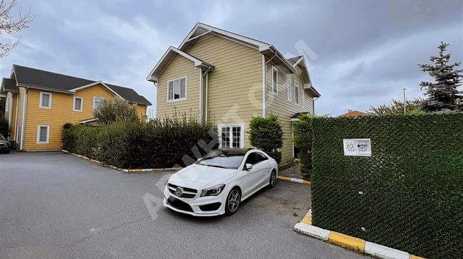 SARAL ONATER VİLLALARI 500M2 ARSA İÇİNDE LÜX VİLLA