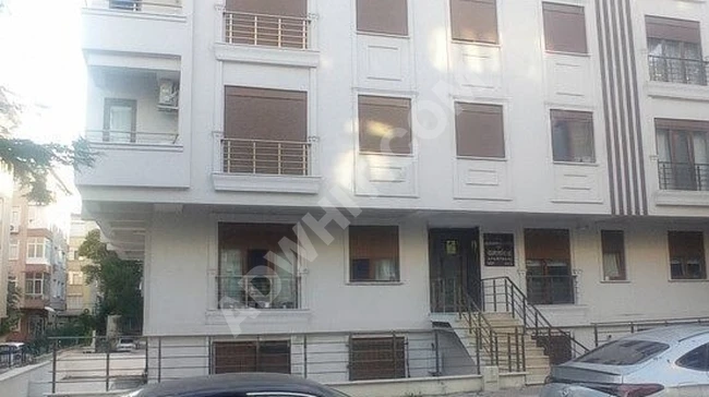 SAFİR BAKIRKÖY'DEN BAKIRKÖY İNCİRLİDE 2.KAT SATILIK DAİRE