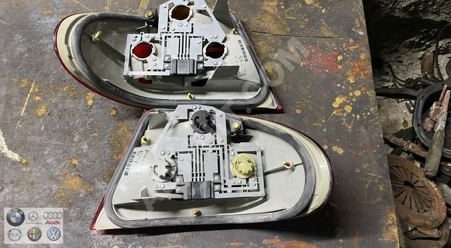 طقم إضاءة توقف MERCEDES W210 جديد أصلي A2108204364