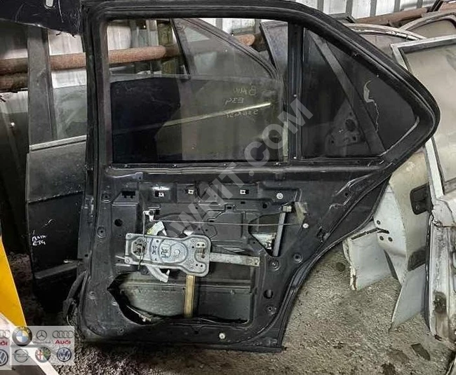 باب خلفي أيمن BMW E34 الفئة الخامسة E34 (أصلي) مستخدم