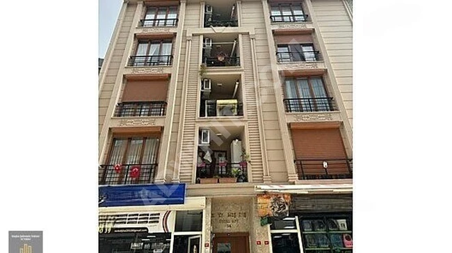 BAKIRKÖY MERKEZDE GENÇ BİNADA SATILIK 3+1 KAPALI OTOPARKLI DAİRE