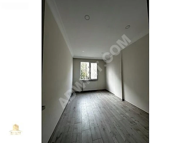 شقة للإيجار مع شرفتين وحمام خاص للوالدين