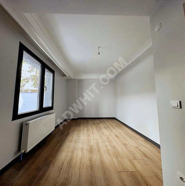 BEYLİKDÜZÜ YAKUPLUDA METROBÜSE 3 DAKİKA ŞIK 1+1 DÜZ GİRİŞ BAHÇE