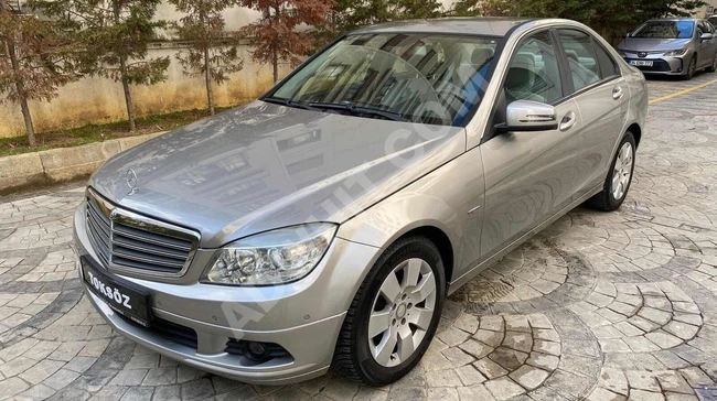 سيارة MERCEDES C180 KOMP. BLUE.LUXURY - بمسافة 76,000 كم - أوتوماتيك - بقوة 156 حصان