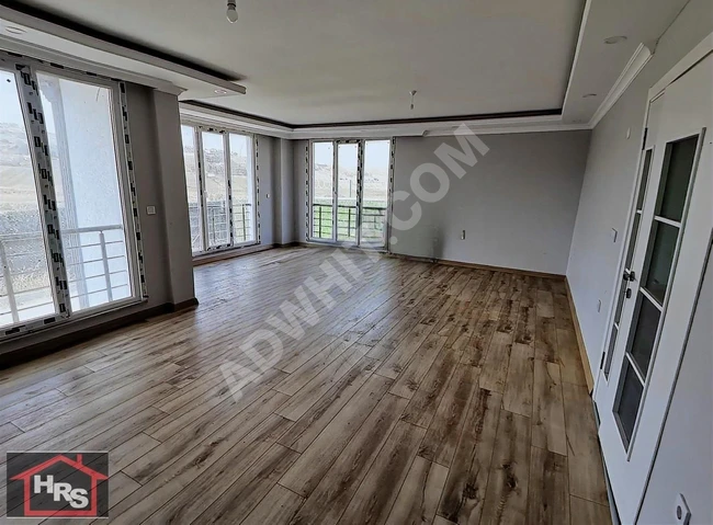 B. ÇEKMECE /HÜRRİYET MAHALLESİNDE SAKIN KONUMUNDA VİLLA