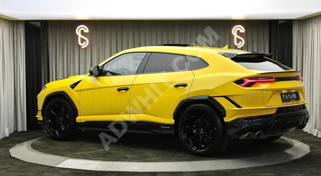 SCLASS 2024 LAMBORGHINI URUS PERFORMANTE KARBON PAKET 4D B&O SES