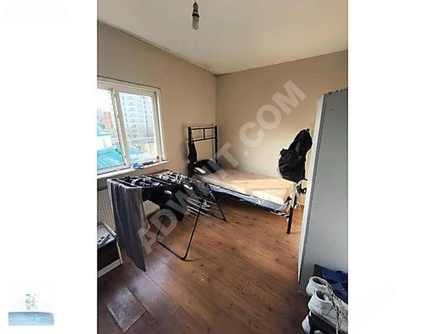 BAŞAKŞEHİR GÖÇMEN KONUT GRİ BLOK 25.000 KİRACILI SATILIK DAİRE