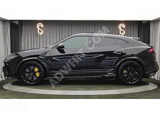 SCLASS 2023 LAMBORGHINI URUS PERFORMANTE KARBON PAKET 4D B&O SES