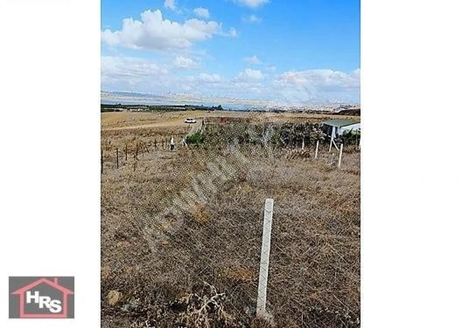 B. ÇEKMECE /TEPECİK MEVKİĞİNDE YATIRIMLIK 330 M2 YERİ BELLİ