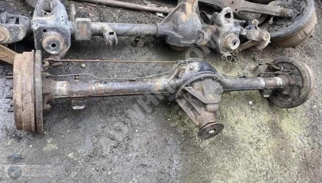 MAZDA E2200 ديفرنس خلفي كامل (أصلي) مستعمل