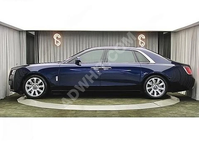 سيارة ROLLS ROYCE GHOST 6.75 GHOST موديل 2023  قاعدة عجلات ممتدة