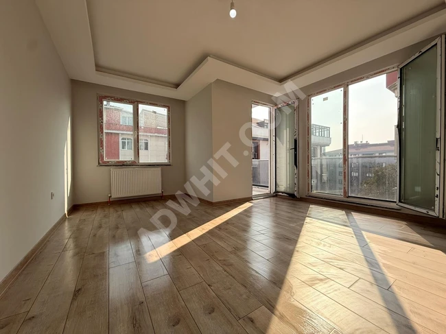 AVCILAR MERKEZDE SIFIR 3+1 KAPALI OTOPARKLI ARA KAT DAİRE