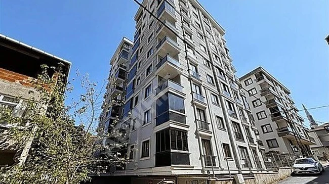 ÇEKMEKÖY GÜNGÖREN MAHALLESİ 2+1 90 M2 SATILIK ARA KAT