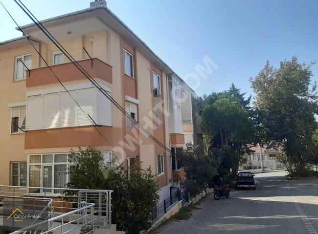 Orhan Emlak'tan | Altınoluk'ta Satılık,Kaloriferli,Ön Cephe,2+1