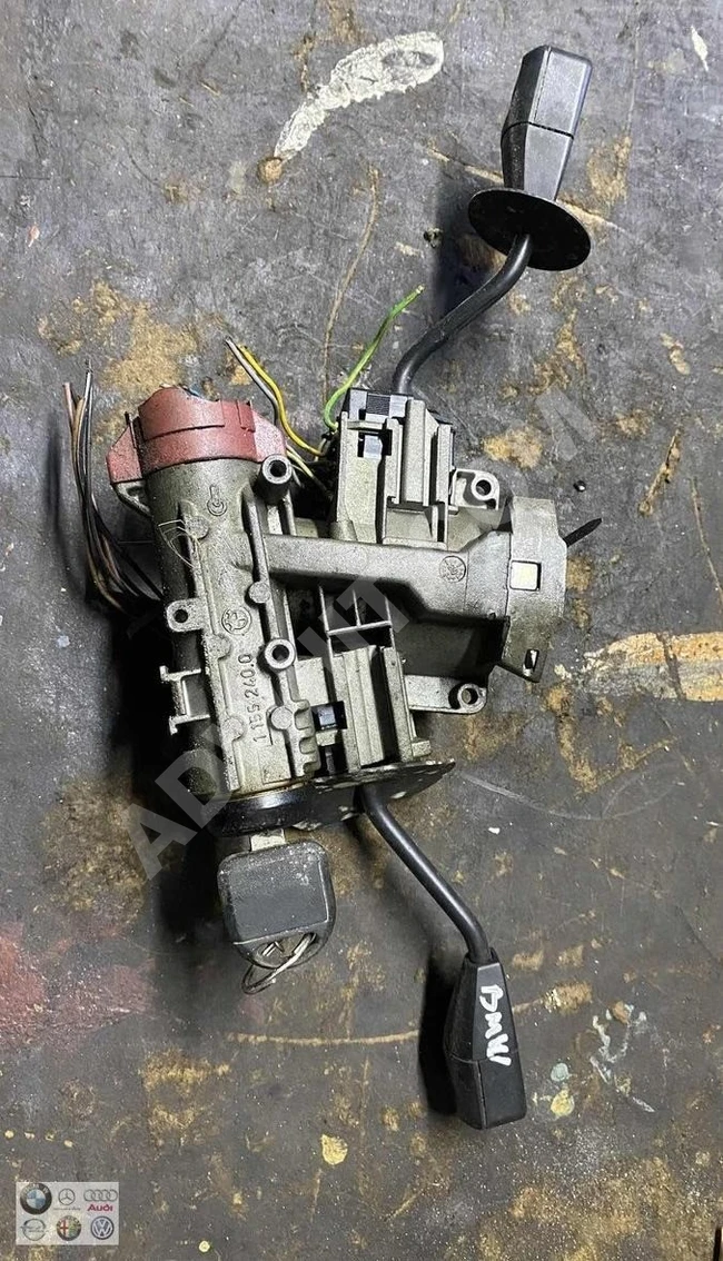 طقم سويتش الإشعال ورافعة إشارة ومساحات BMW E34 5 SERİSİ (أصلي)