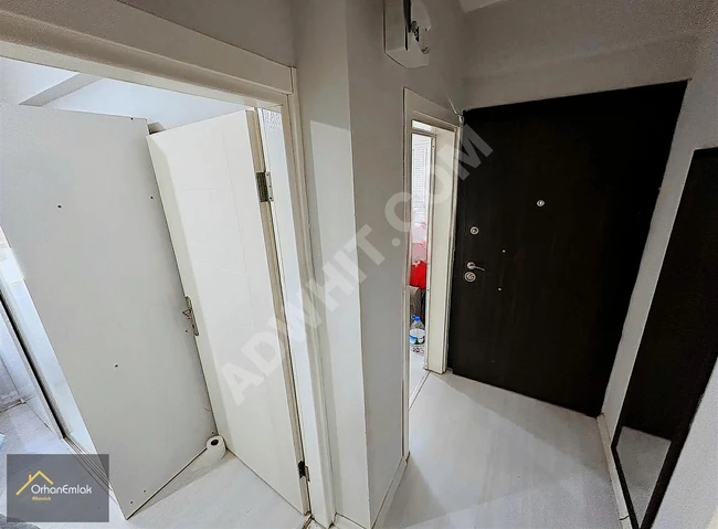 Apartment for sale in Altınoluk, below the main road, 1+1