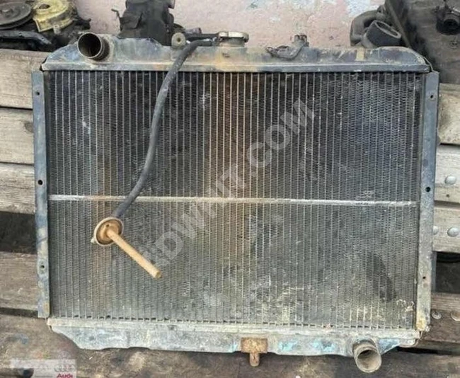 رادياتير ماء MAZDA E2200 (أصلي) مستعمل