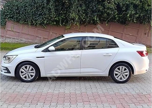 2022 RENAULT MEGANE 1.3 TCE BENZİN OTOMATİK JOY PAKET 93 BİN KM