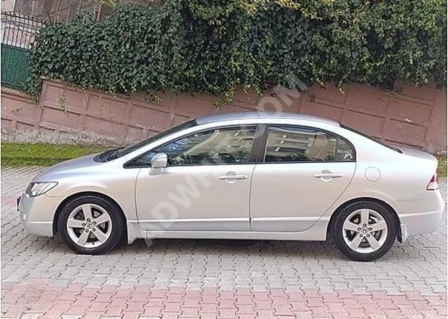 HONDA CIVIC 1.6i VTEC car, model 2009, petrol, automatic, premium, 122,000 km