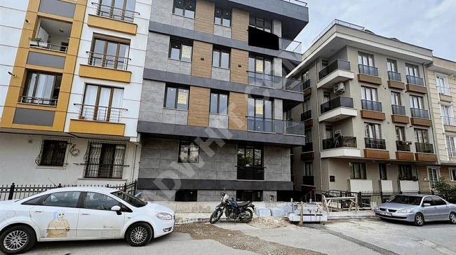 Ümraniye İstiklal mahallesi satılık 3+1 yüksek giriş daire